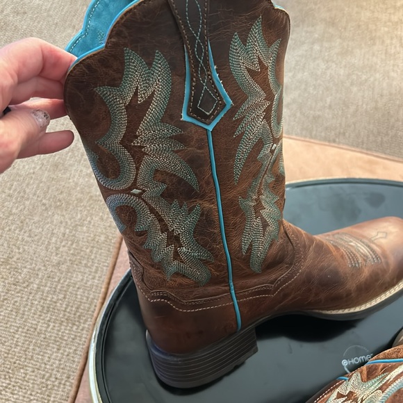 Ariat Women’s Boot Turquoise Brown Leather Size 7.5 Square Toe - Picture 9 of 10